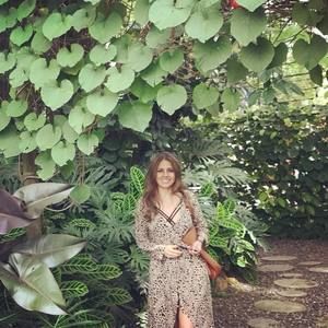 Meet your Posher, Sandra